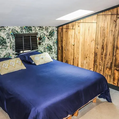 Casa Jungle ! Superb Duplex Apartment, Place Des Lices !