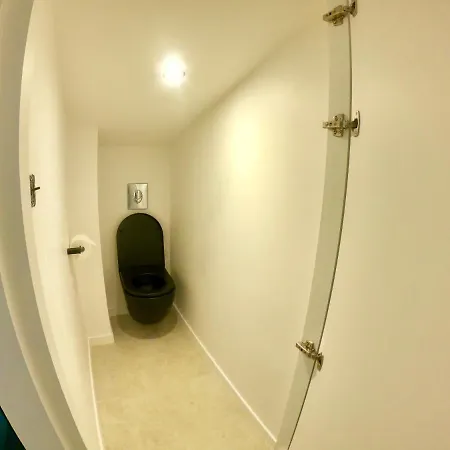 Casa Jungle ! Superb Duplex Apartment, Place Des Lices ! *