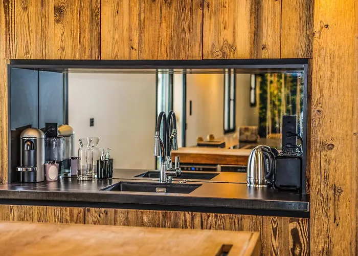 Casa Jungle ! Superb Duplex Apartment, Place Des Lices ! * סן טרופז